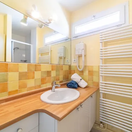 Les Ilaires By Interhome 아파트 *